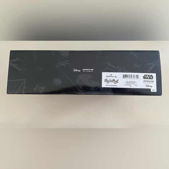 RETIRED Hallmark Itty Bitty’s Star Wars HOTH Collector Set. NIB. - Picture 4 of 4